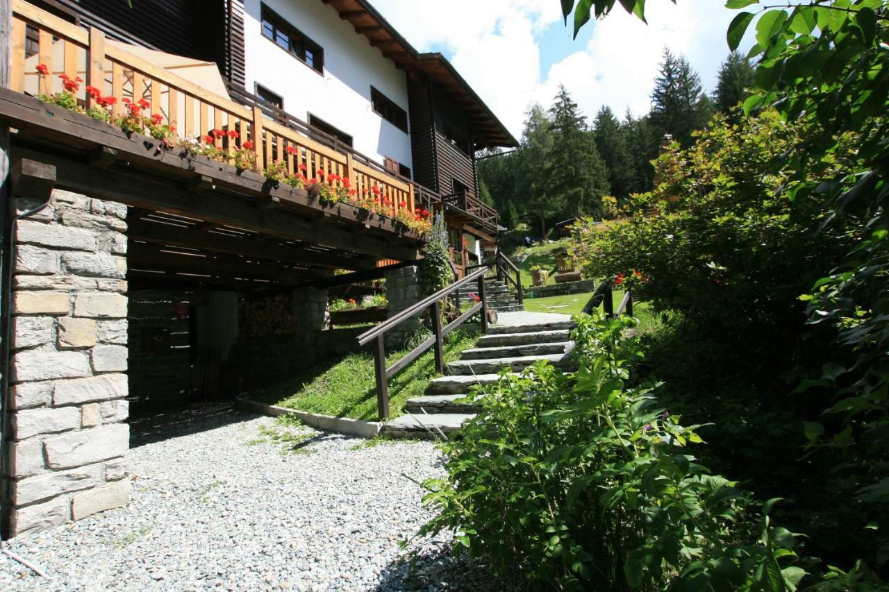 Albergo Villa Anna Maria Champoluc Extérieur photo