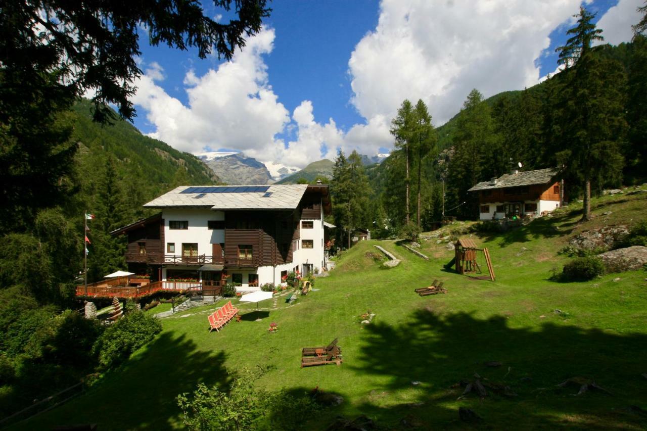 Albergo Villa Anna Maria Champoluc Extérieur photo