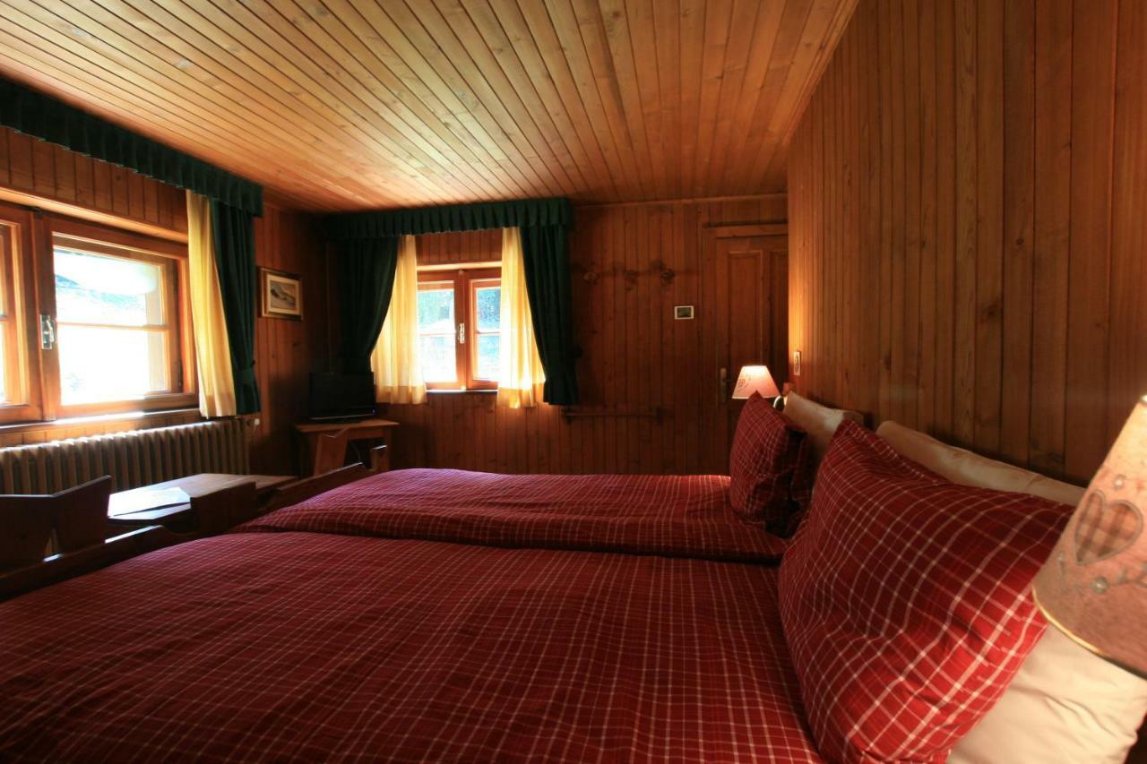 Albergo Villa Anna Maria Champoluc Extérieur photo